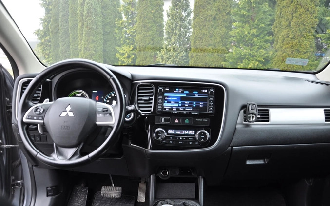 Mitsubishi Outlander cena 43900 przebieg: 381000, rok produkcji 2014 z Piotrków Kujawski małe 667